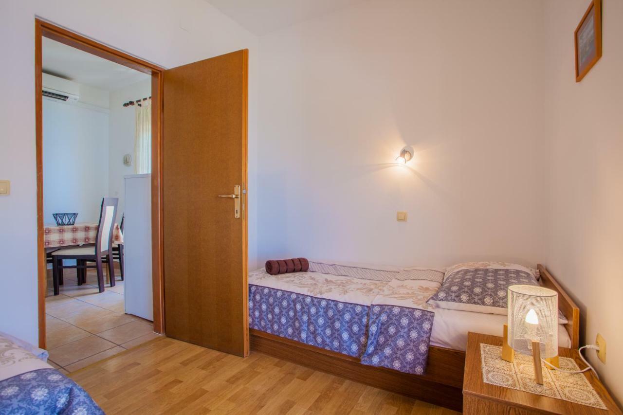 Apartmani Komesic Zubovići Exterior foto